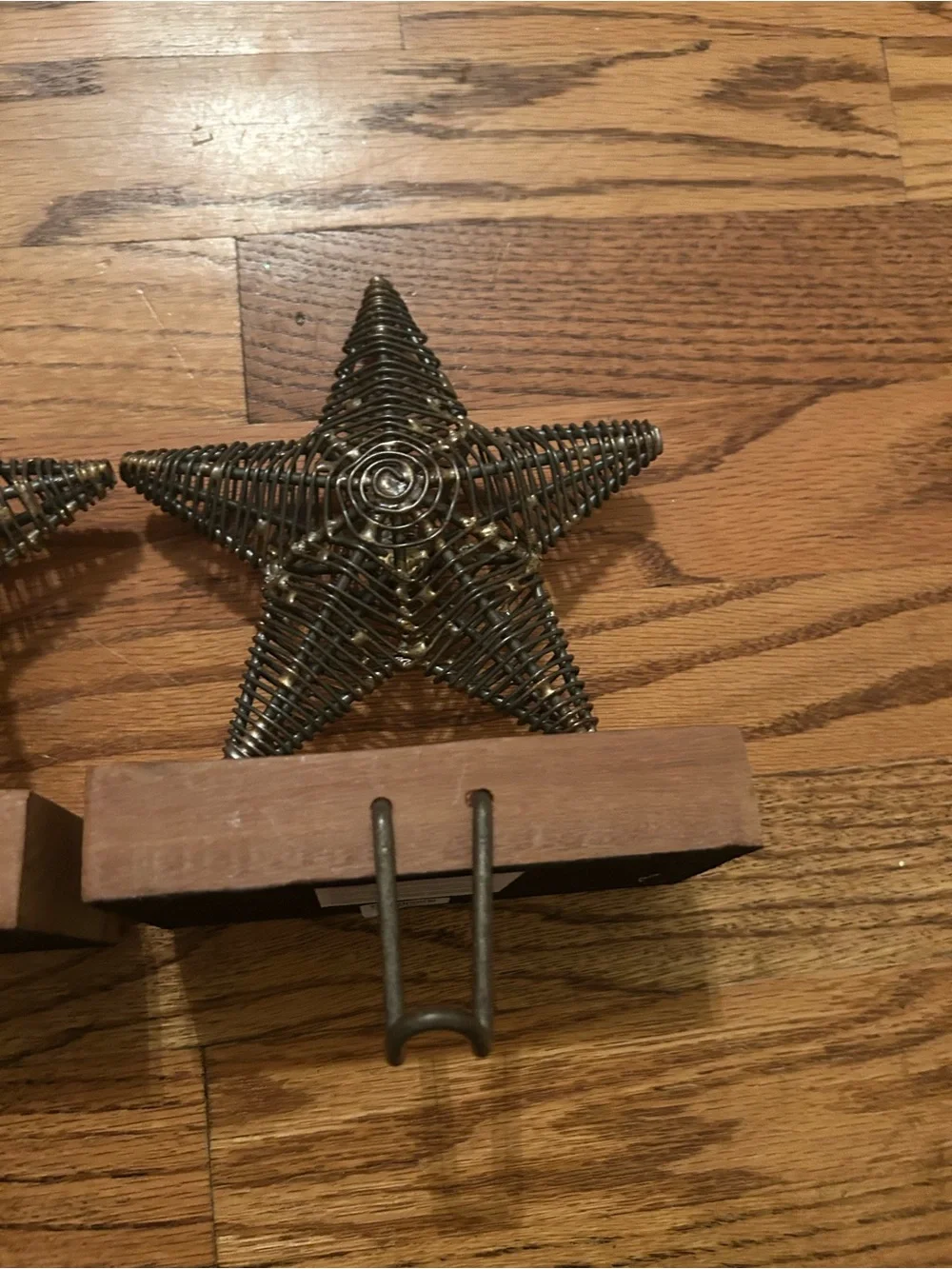 Crate & Barrel Holiday/Christmas/Xmas Metal Star Stocking Hangers W/ Wood Base